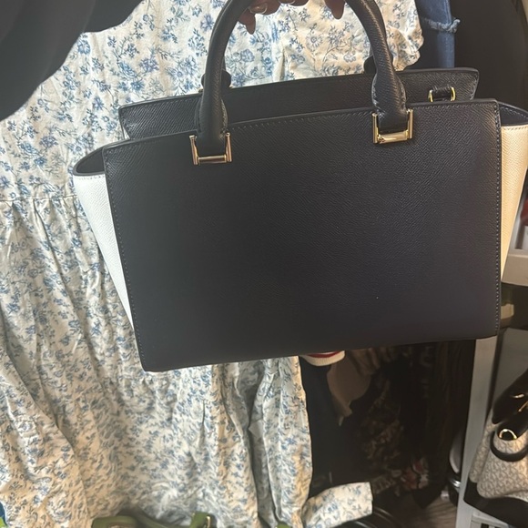 Michael Kors Black Handbag - Picture 7 of 7